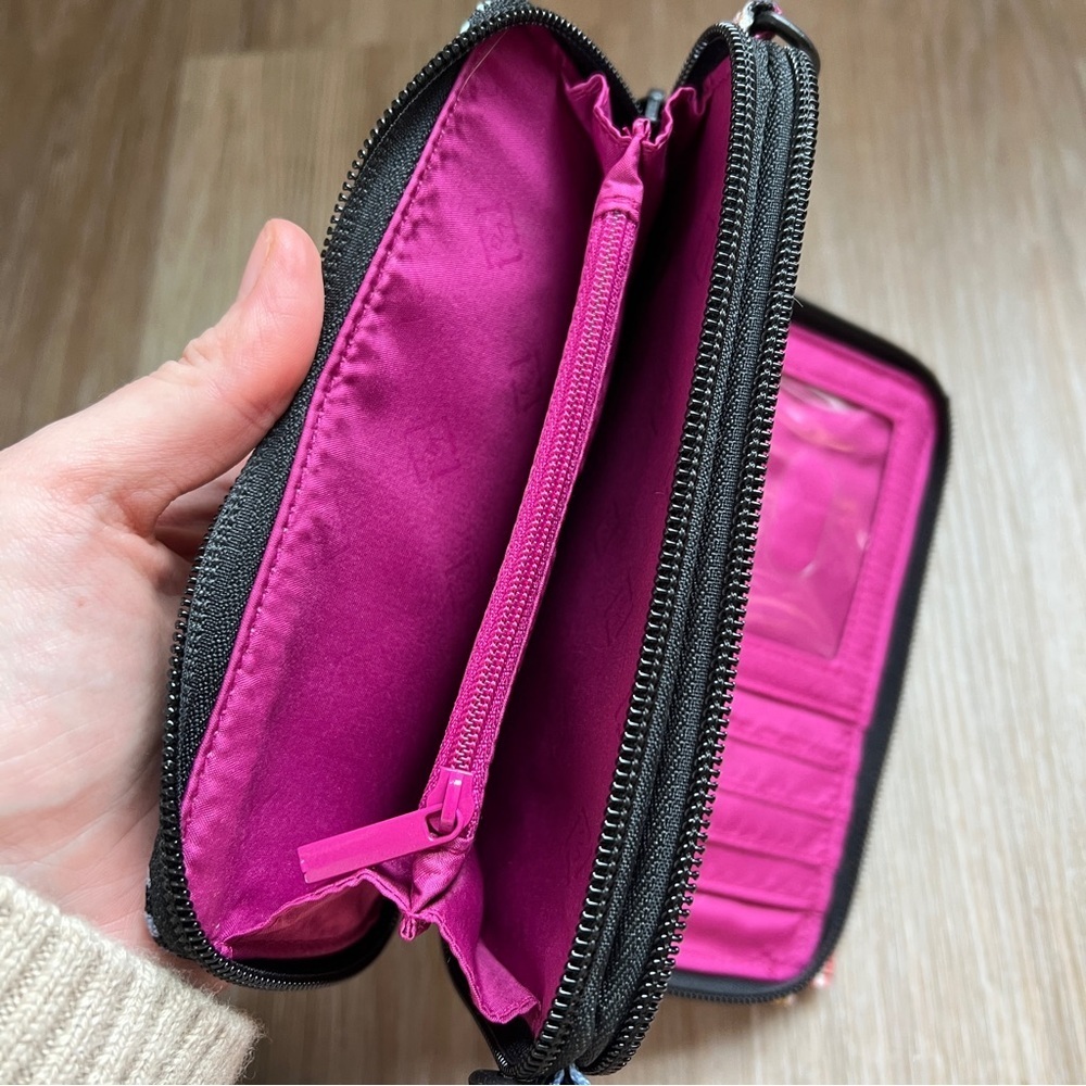 Vera Bradley Floral Zip Around Wallet Pink Interior Organizer - Picture 5 of 7